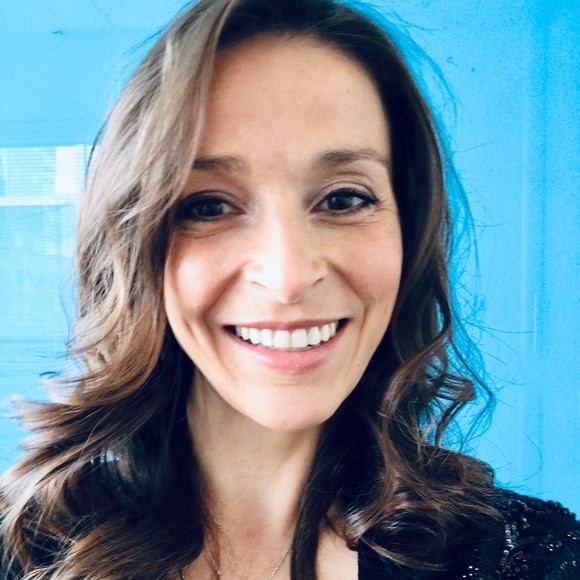 Meet your Posher, Bibiana - Picture 1 of 1